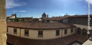 fotografare il panorama di Firenze museo degli innocenti