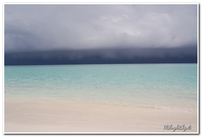 temporale tropicale Maldive