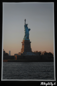 trasformare fotografia in quadro con brillantini fai da te